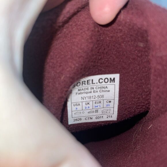 Sorel Maroon Floral Waterproof Slip-On Snow Boots Size 3 Fleece Lined - Picture 9 of 9